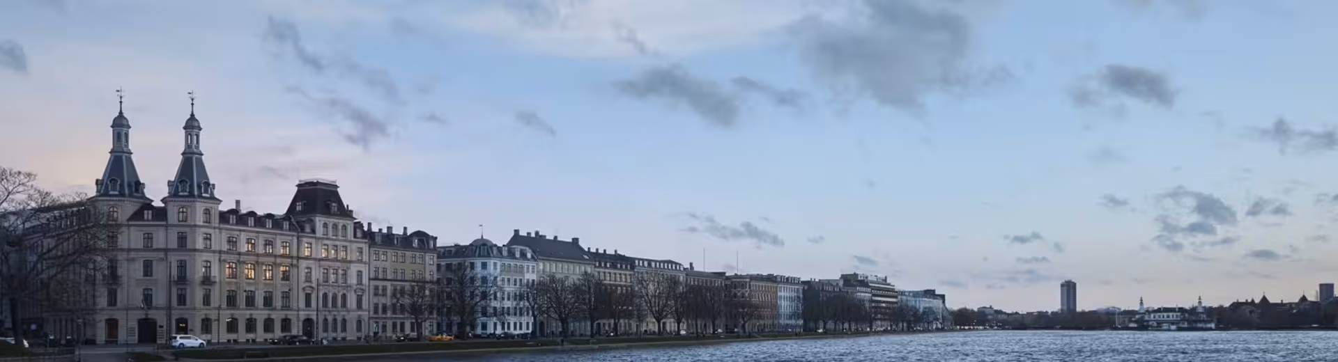 Banky a finančné ištitúcie